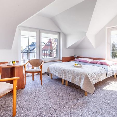 Dom Gościnny Albatros I Rewal Exterior foto